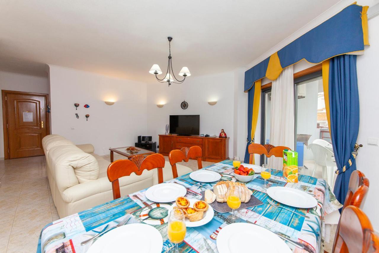 Gama Avenue Apartments Lagos Bagian luar foto