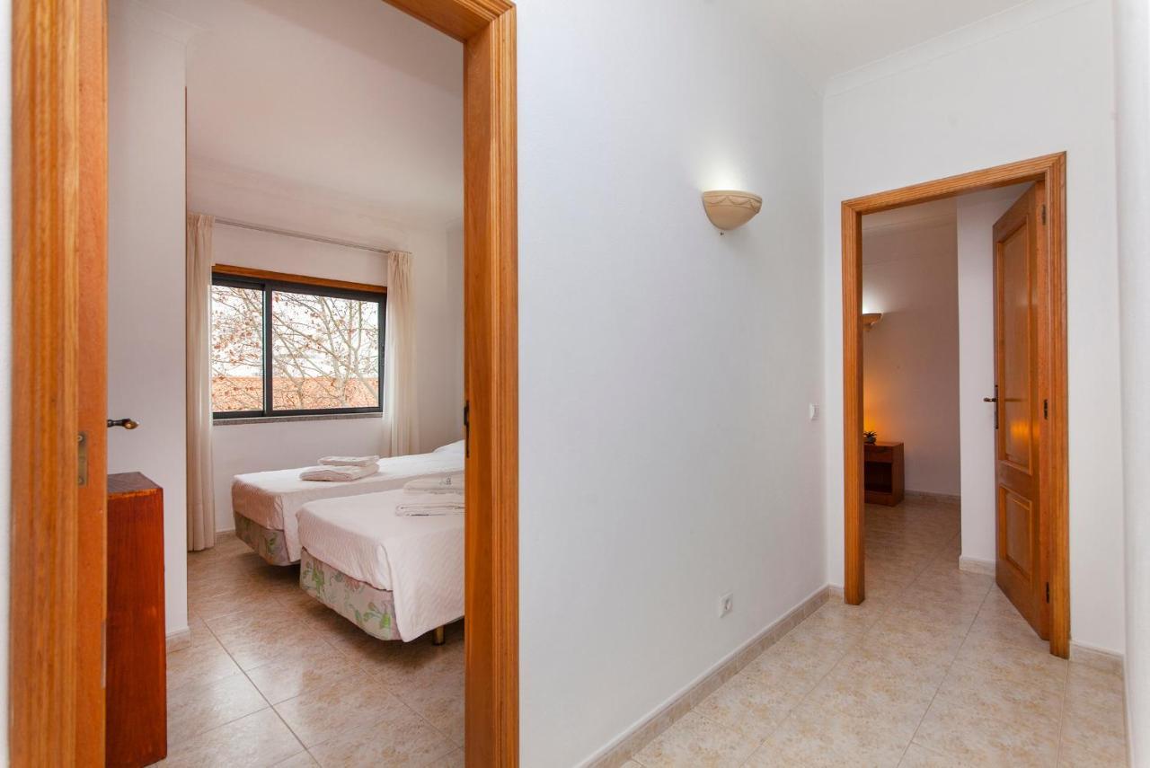 Gama Avenue Apartments Lagos Bagian luar foto