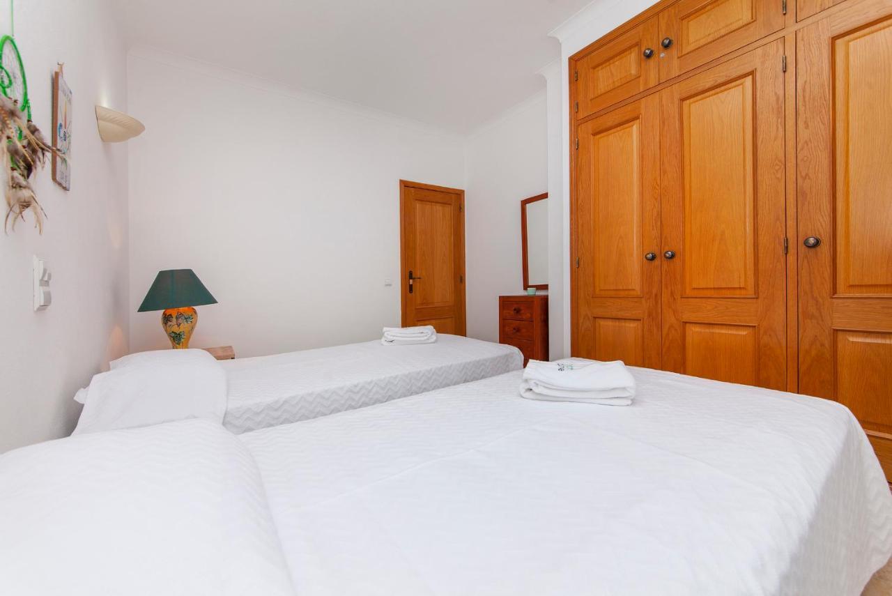 Gama Avenue Apartments Lagos Bagian luar foto
